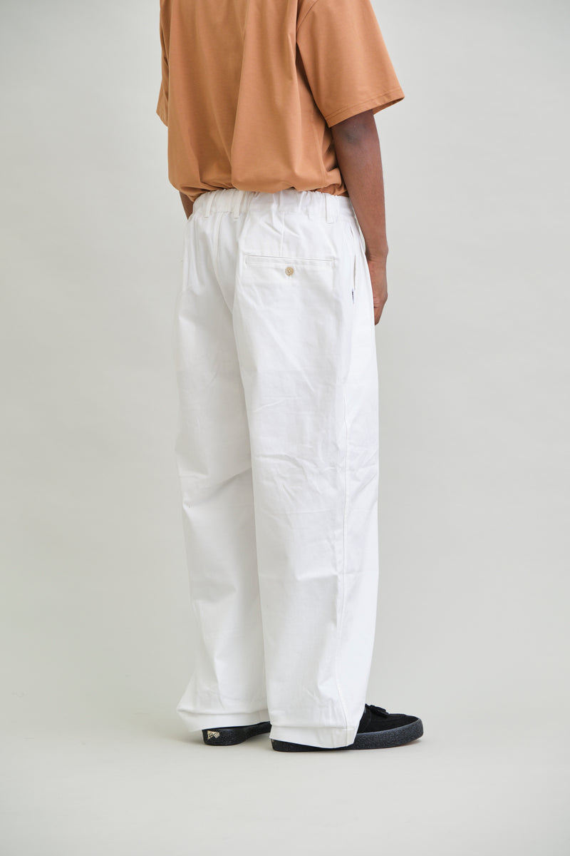 CLASSIC TWO-TUCK WIDE CHINO TROUSERS – UNFRM®️ OUTDOOR STANDARD
