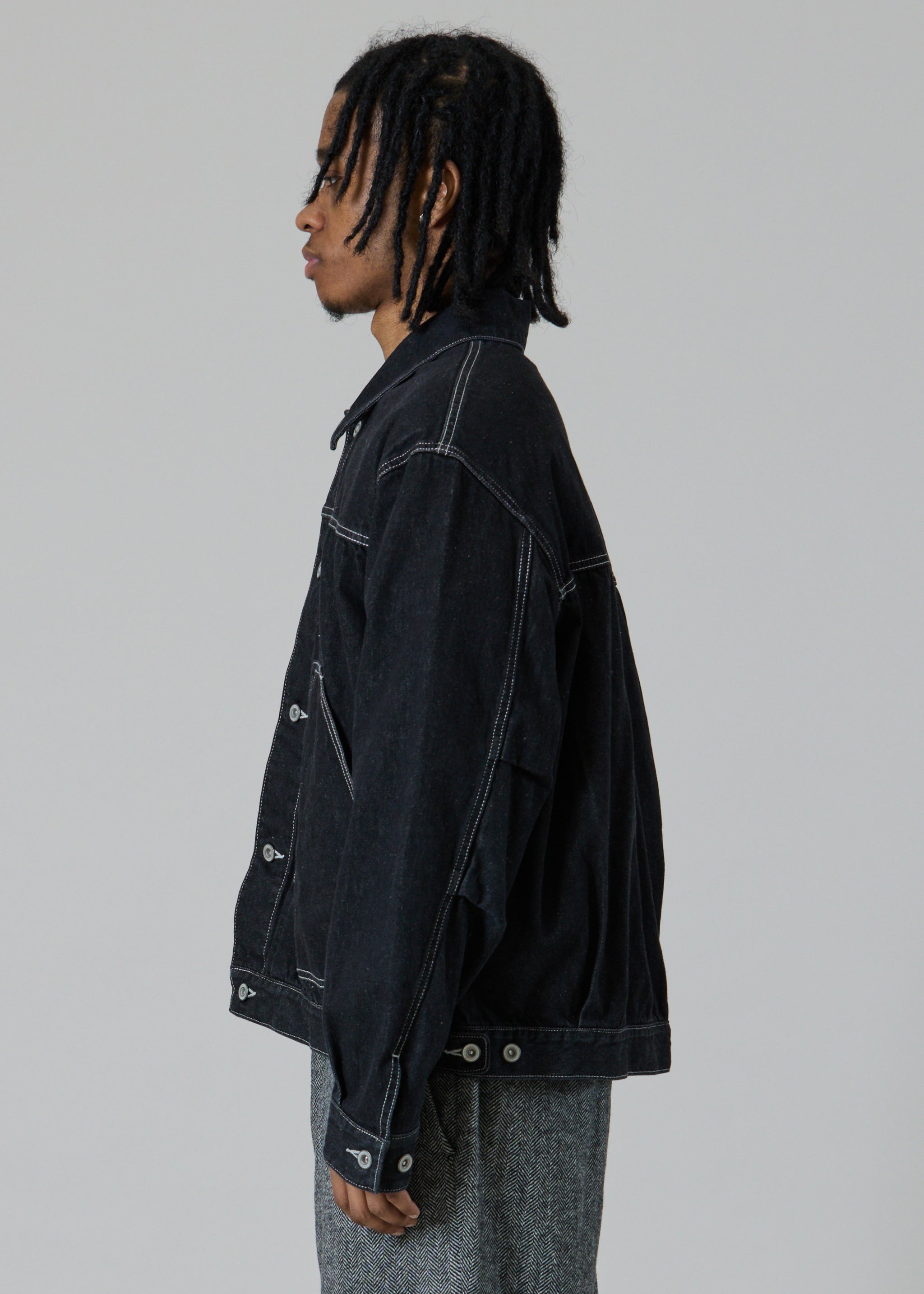 10oz SHORT DENIM JACKET – UNFRM®️ OUTDOOR STANDARD
